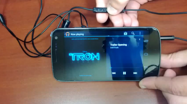 Convert iPhone Headset Remote To Work With Android Devices, Image Credit : Screen Shot From YouTube