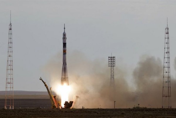 Russian Soyuz Rocket Flies Toward The International Space Station, Image Credit : cdn1.siol.net