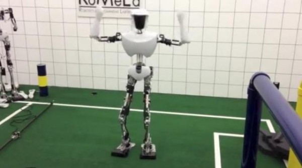 Humanoid Robot CHARLI-2 Dancing 'Gangnam Style'
