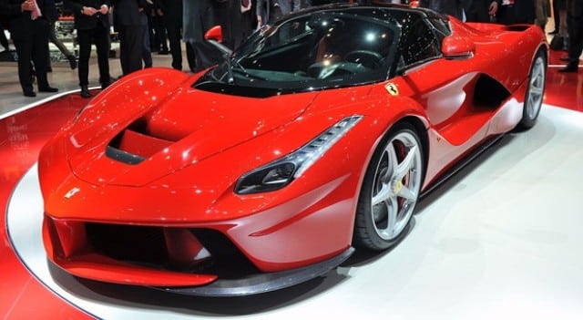 Ferrari's iPad Mini Equipped 1 Million Euro Costly Hybrid Car ‘LaFerrari’