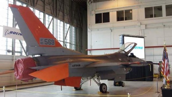 Boeing unmanned F-16