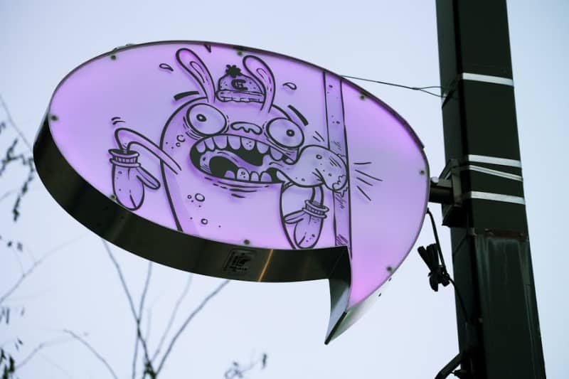 Street Lamp Transforming Montreal Into A Living Comic Book - 6