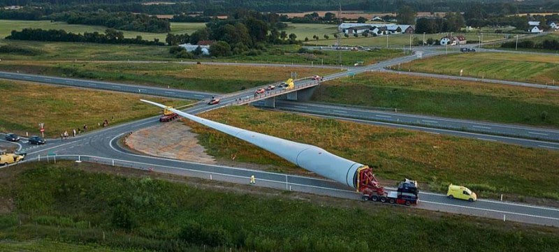 300-foot turbine blade