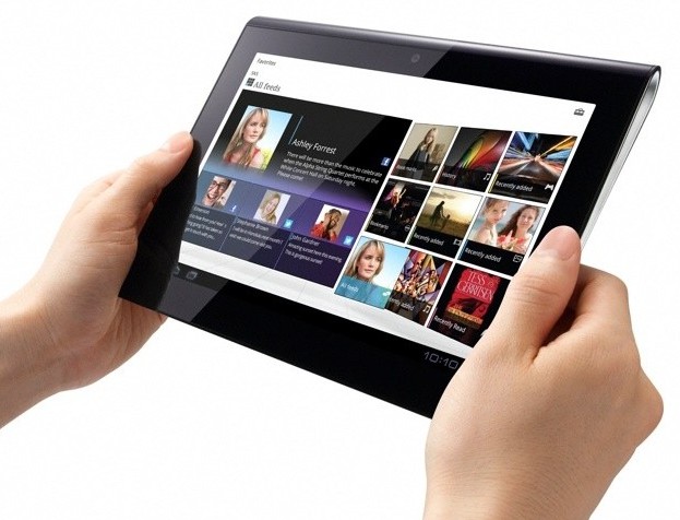 Sony S1 tablet in hands