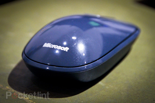 http://thetechjournal.com/wp-content/uploads/images/1107/1310360245-microsoft-bring-explorer-touch-mouse--1.jpg