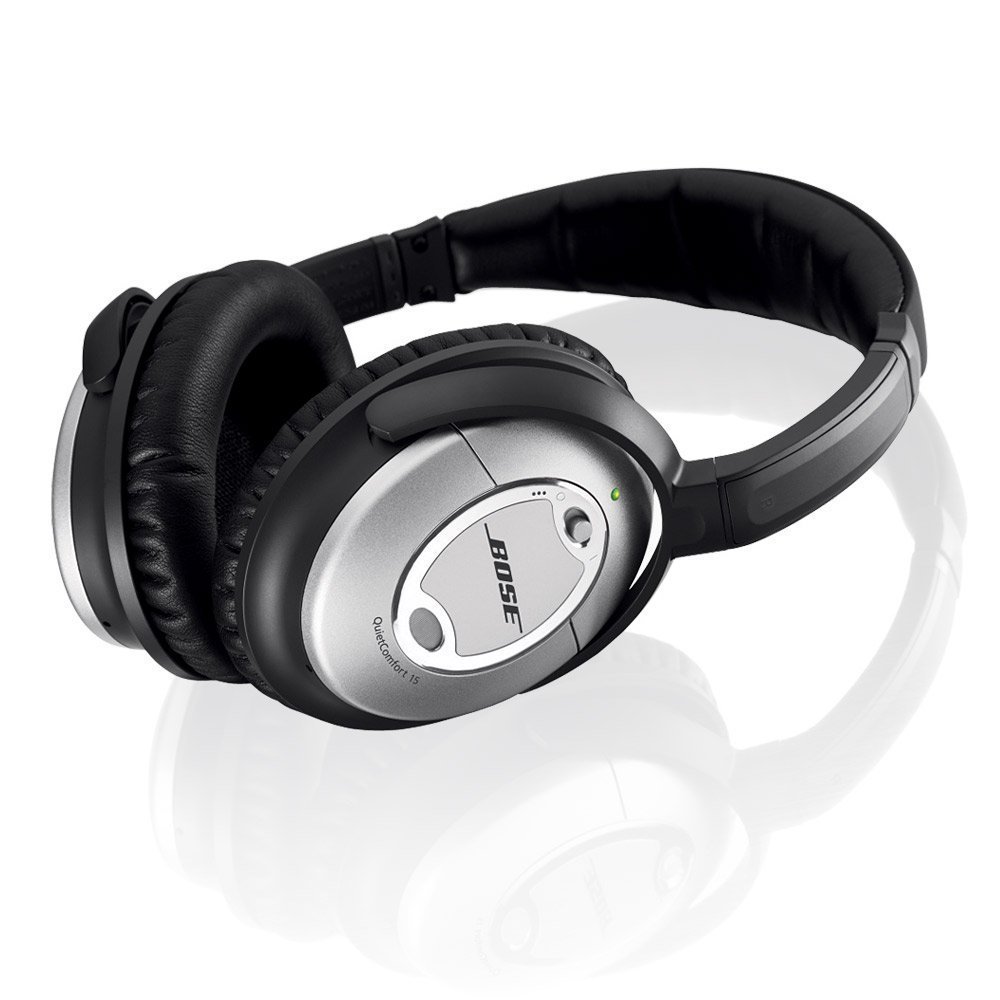 http://thetechjournal.com/wp-content/uploads/images/1108/1312278518-bose-release-a-newest-model-of--quietcomfort-15-acoustic-noise-cancelling-headphones--4.jpg