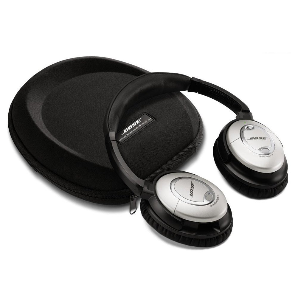 http://thetechjournal.com/wp-content/uploads/images/1108/1312278518-bose-release-a-newest-model-of--quietcomfort-15-acoustic-noise-cancelling-headphones--6.jpg