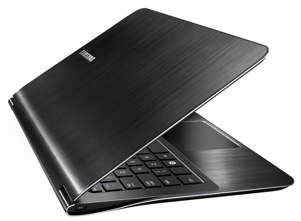 http://thetechjournal.com/wp-content/uploads/images/1108/1313814425-samsung-series-9-np900x1aa01us-116inch-laptop-5.jpg