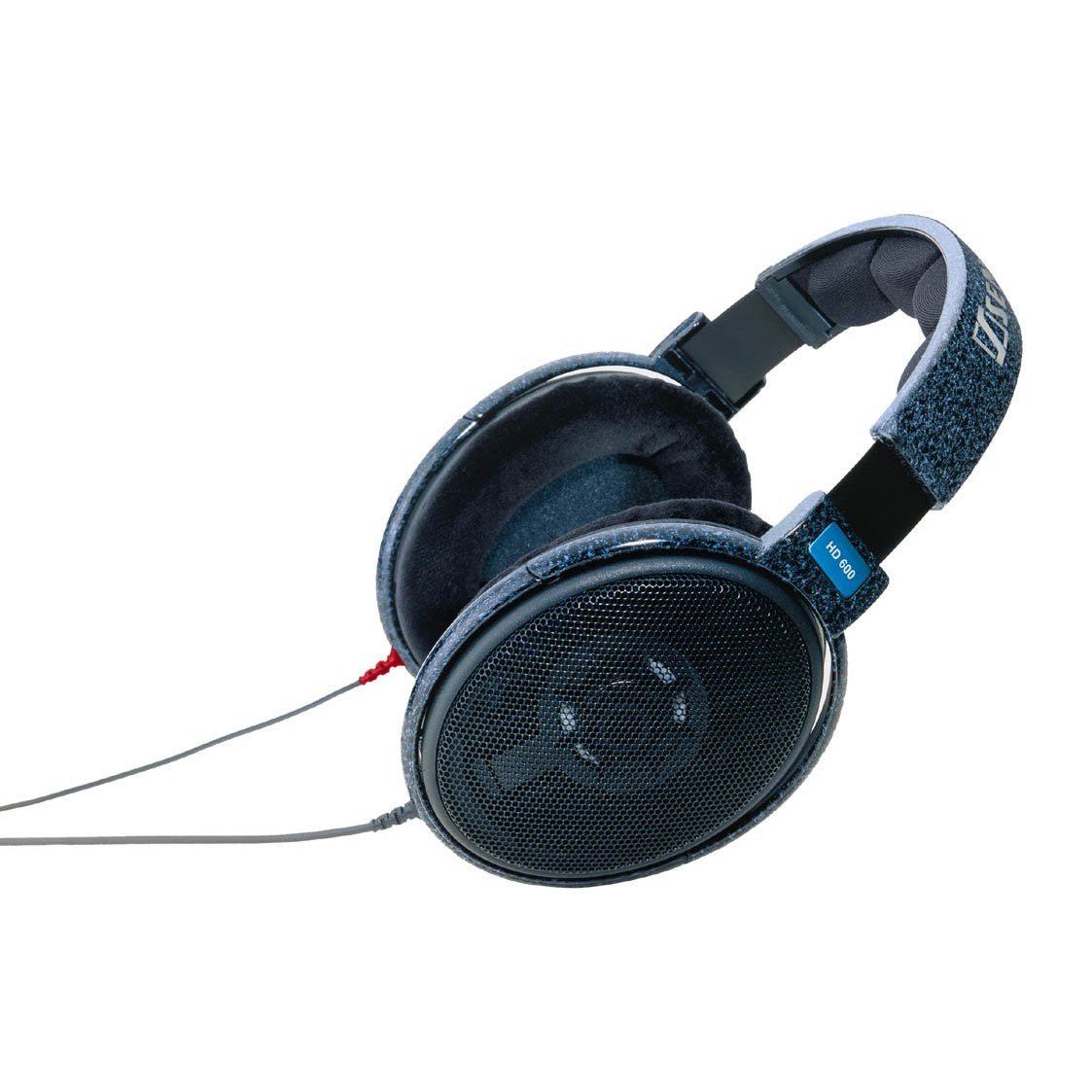 http://thetechjournal.com/wp-content/uploads/images/1109/1316950649-sennheiser-hd-600-open-dynamic-hifi-professional-stereo-headphones-1.jpg