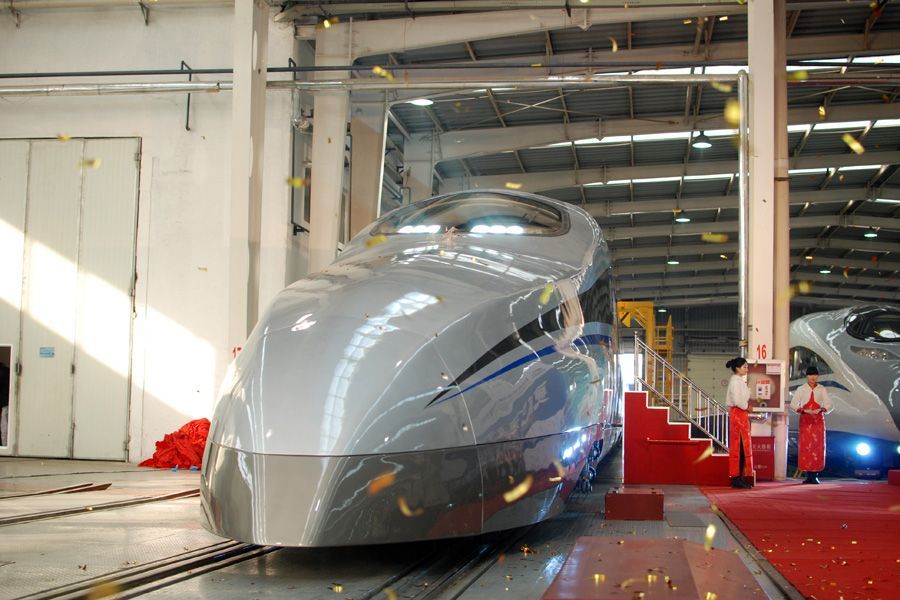 China's New Super Fast Train Image 1