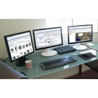 http://thetechjournal.com/wp-content/uploads/images/1201/1325841515-plugable-uga2ka-usb-20-to-vgadvihdmi-adapter-for-multiple-monitors-3.jpg