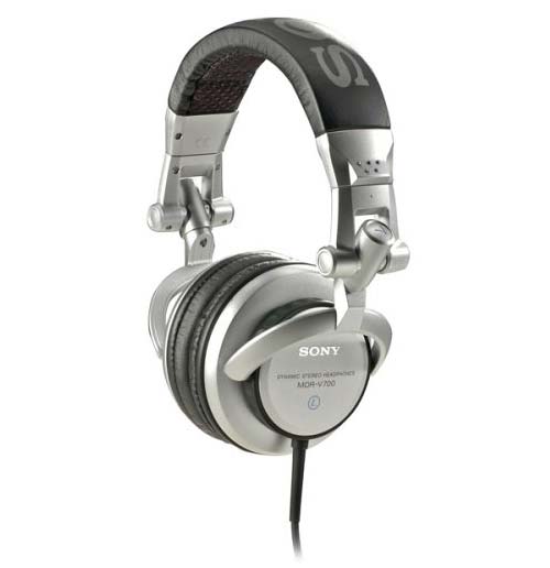 http://thetechjournal.com/wp-content/uploads/images/1202/1328626442-sony-mdrv700dj-djstyle-monitor-series-headphones-1.jpg