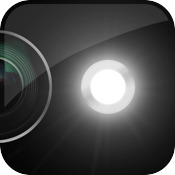 Read more about the article Apple Approves iPhone 4 Flashlight Apps