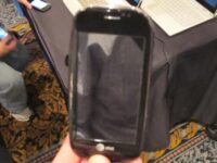 An Up Close Look At The Dell Aero Android Phone