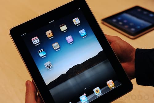 Read more about the article The iPad Is Missing Some Of The iPhone’s Default Apps