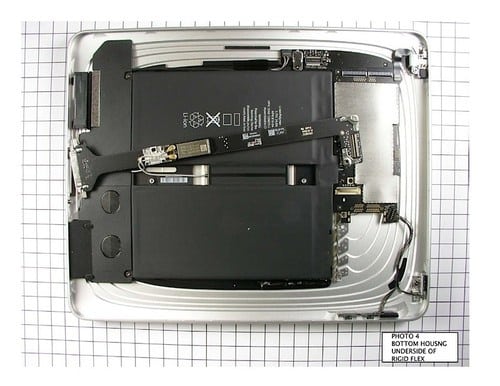 Read more about the article An Inside Look At The iPad 3G’s Communication Board