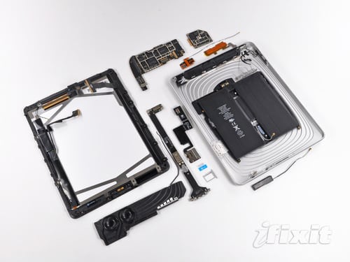 Read more about the article A Detailed Look Into The Insides Of The iPad 3G