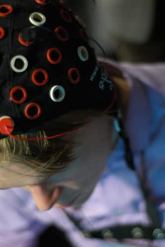 Read more about the article EEG Brain Scanners To Communicate With The Brain-dead