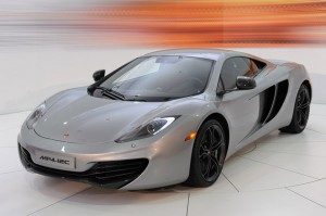 Read more about the article Getting intimate with the McLaren MP4-12C