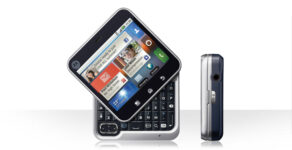 Motorola Flipout launched by Rogers