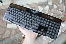 Logitech K750 Wireless Solar Keyboard K750