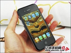 Read more about the article iPhone 5 ‘Clone’ Caught On Video