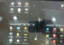 Blurry Screenshot Of Android Honeycomb On Motorola Tablet