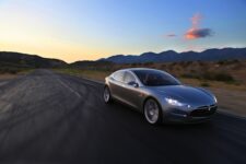 Tesla Model X SUV Coming This Year