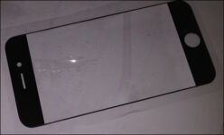iPhone 5 Parts Leaked With Larger Screen