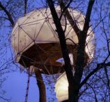 10 Futuristic Treehouses
