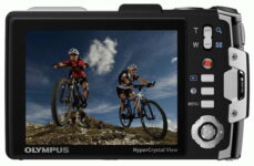 Olympus Introduced Tough TG-810 Crushproof Camera