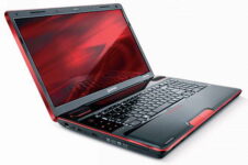 Toshiba Qosmio X500-Q930X Sandy Bridge Notebook
