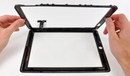 Apple Struggling To Meet The Demands of iPad 2