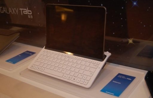 Read more about the article Galaxy Tab 8.9 Keyboard Dock