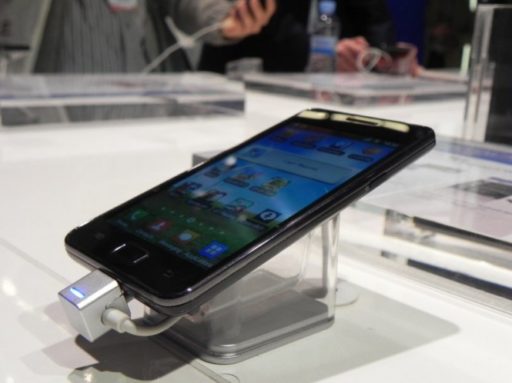 Read more about the article Samsung’s Galaxy S II to Beat iPhone Pre-orders