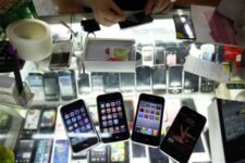 22 More Fraud Apple Stores Are Identified In Kunming City Of China