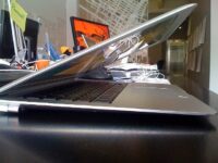 Apple MacBook Pro Goes Ultra-Thin Next Year