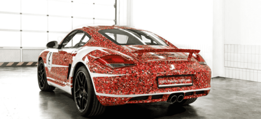 Read more about the article Porsche Reaches 2 Million Facebook Fan, Announces A Special Cayman S Edition