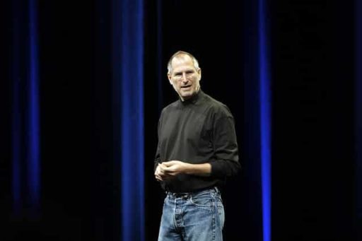 Read more about the article Steve Jobs Emailed Google To Stop Poaching Apple Workers