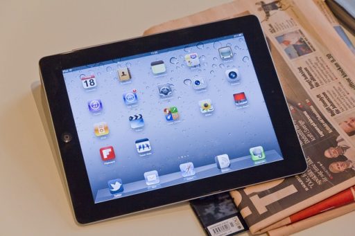 Read more about the article iPad 2 Price Decreased By $70 By Meijer