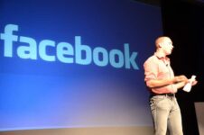 MWC 2012: Facebook Develops Alliance With Mobile Industry