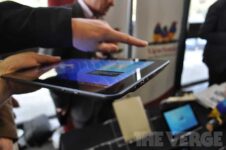 MWC 2012 – ViewSonic Introduced 9.7-Inch ViewPad E100 Tablet