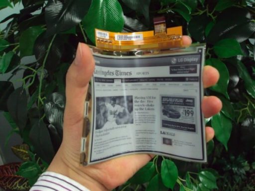 Read more about the article LG Shows Off Flexible Plastic E-Paper Due To Be Released In Europe Next Month