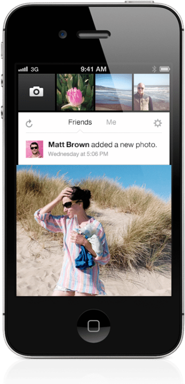 Read more about the article New Facebook App For iPhone Launched, Looks Like Instagram