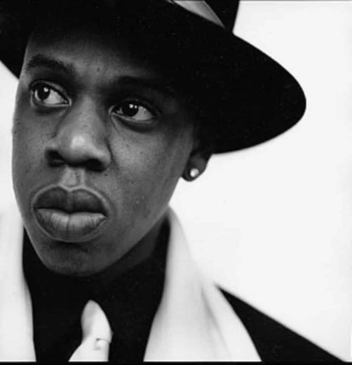 Read more about the article Fan Tracks Jay-Z’s Movements Obsessively With Read Receipts