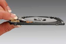 Western Digital Announces 5-mm Thick Cheaper Hybrid Drives For Ultrabooks