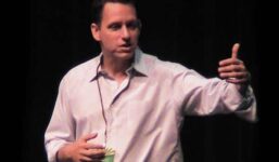 Peter Thiel May Pour In $150 Million For Airbnb