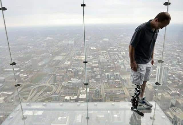 Read more about the article Software Engineer Climbed 103-Story Building Using Mind-Controlled Bionic Leg