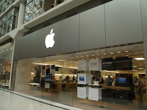 Read more about the article Outside US, Apple Pays Only 2% Corporation Tax