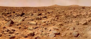 Study: Microbes From Earth Can Survive In Martian Conditions